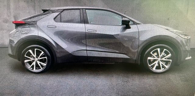 View our TOYOTA C-HR