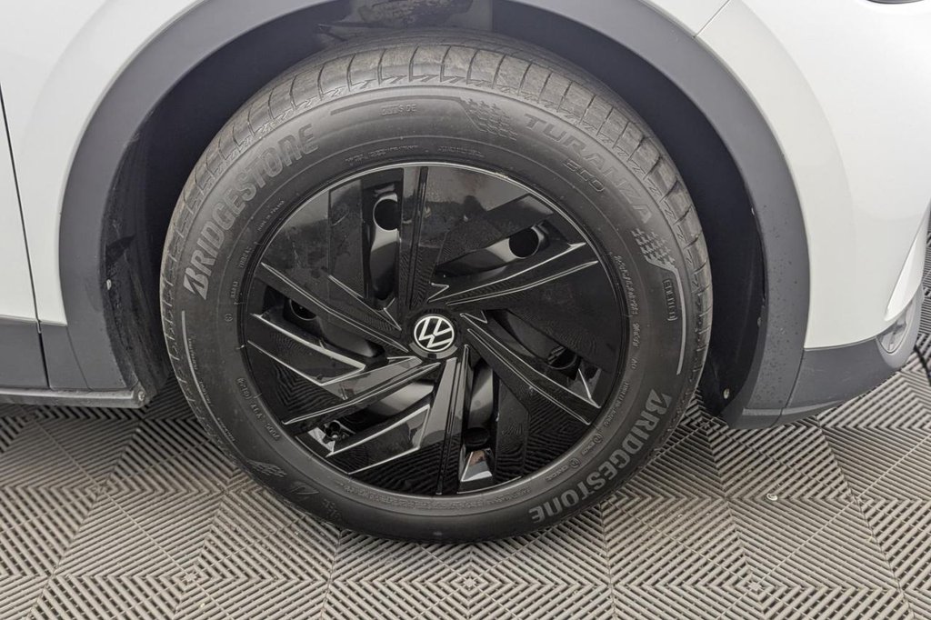 USED 2022 22 VOLKSWAGEN ID.4 Pure 52kWh Life SUV 5dr Electric Auto (148 ps) Car Play, Rear Camera, Sat Nav