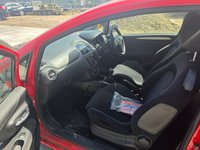 USED 2013 63 FIAT PUNTO 1.2 Easy Hatchback 3dr Petrol Manual Euro 5 (69 bhp) 