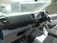 USED 2022 22 VAUXHALL VIVARO 1.5 Turbo D 2900 Dynamic Panel Van 6dr Diesel Manual L2 H1 Euro 6 (s/s) (100 ps) 6 MONTHS PARTS AND LABOUR WARRANTY
