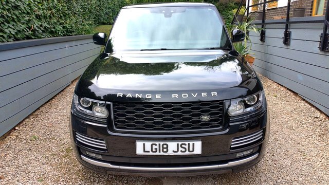 View our LAND ROVER RANGE ROVER