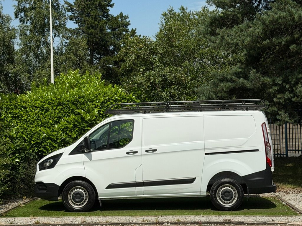 USED 2021 71 FORD TRANSIT CUSTOM 2.0 300 EcoBlue Leader Panel Van 5dr Diesel Manual L1 H1 Euro 6 (s/s) (105 ps) FSH, PLYLINED, ROOF RACK