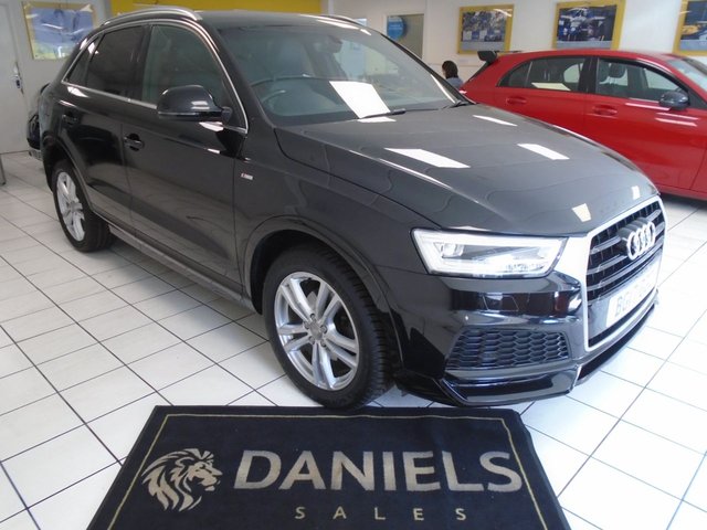 View our AUDI Q3