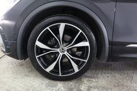 USED 2021 21 VOLKSWAGEN TIGUAN 1.5 TSI R-Line DSG Euro 6 (s/s) 5dr Parking Sensor, Heated Seats,