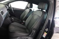 USED 2021 21 VOLKSWAGEN TIGUAN 1.5 TSI R-Line DSG Euro 6 (s/s) 5dr Parking Sensor, Heated Seats,