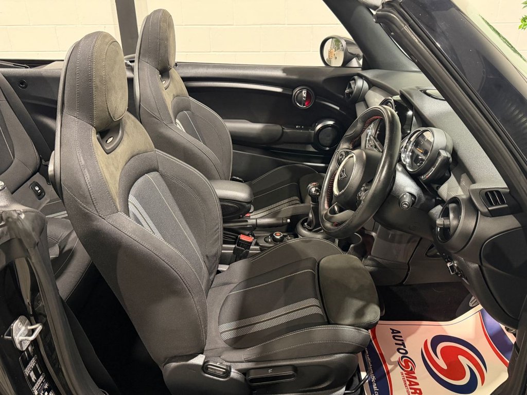 USED 2019 19 MINI CONVERTIBLE 1.5 Cooper Sport Convertible 2dr Petrol Manual Euro 6 (s/s) (136 ps) 