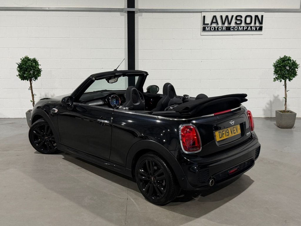 USED 2019 19 MINI CONVERTIBLE 1.5 Cooper Sport Convertible 2dr Petrol Manual Euro 6 (s/s) (136 ps) 