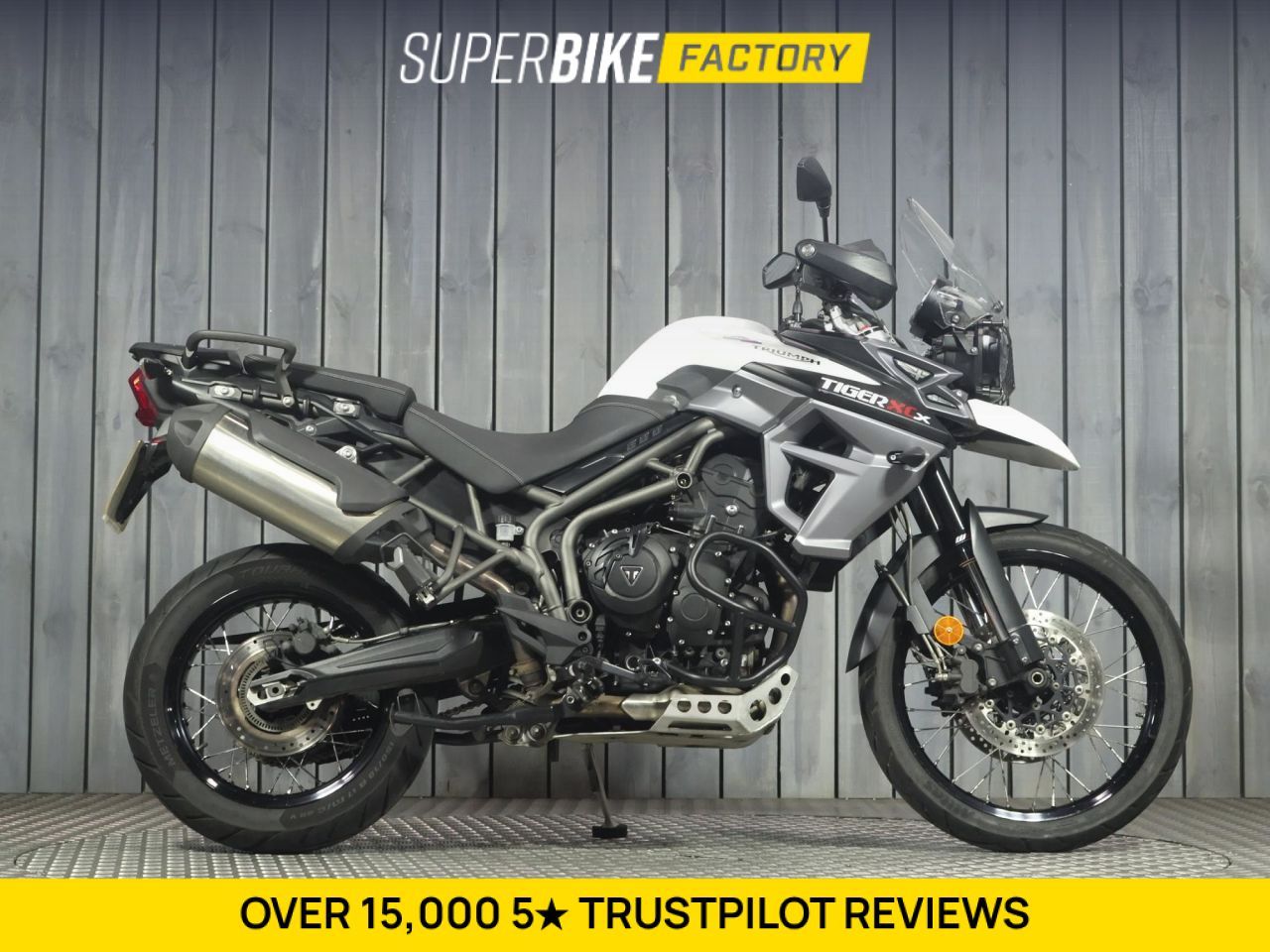 TRIUMPH TIGER 800