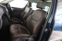 USED 2015 65 SKODA YETI 2.0 TDI Laurin & Klement Outdoor 5dr Diesel DSG 4WD Euro 6 (s/s) (150 ps) Reverse Camera, Panoramic Sunroof,