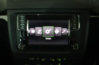 USED 2015 65 SKODA YETI 2.0 TDI Laurin & Klement Outdoor 5dr Diesel DSG 4WD Euro 6 (s/s) (150 ps) Reverse Camera, Panoramic Sunroof,