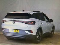 USED 2021 71 VOLKSWAGEN ID.4 Pro Performance 77kWh Family SUV 5dr Electric Auto (204 ps) 