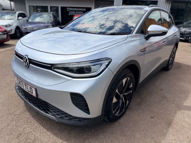 View our Volkswagen Id.4 Pro Performance 77kWh Family SUV 5dr Electric Auto (204 ps)