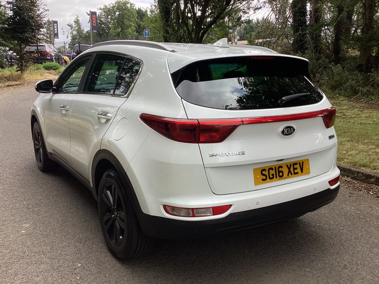 2016 KIA SPORTAGE 1.7 CRDi 2 SUV 5dr Diesel Manual Euro 6 (s/s) (114 bhp) - vehicle photo 10 for sale on PureCar
