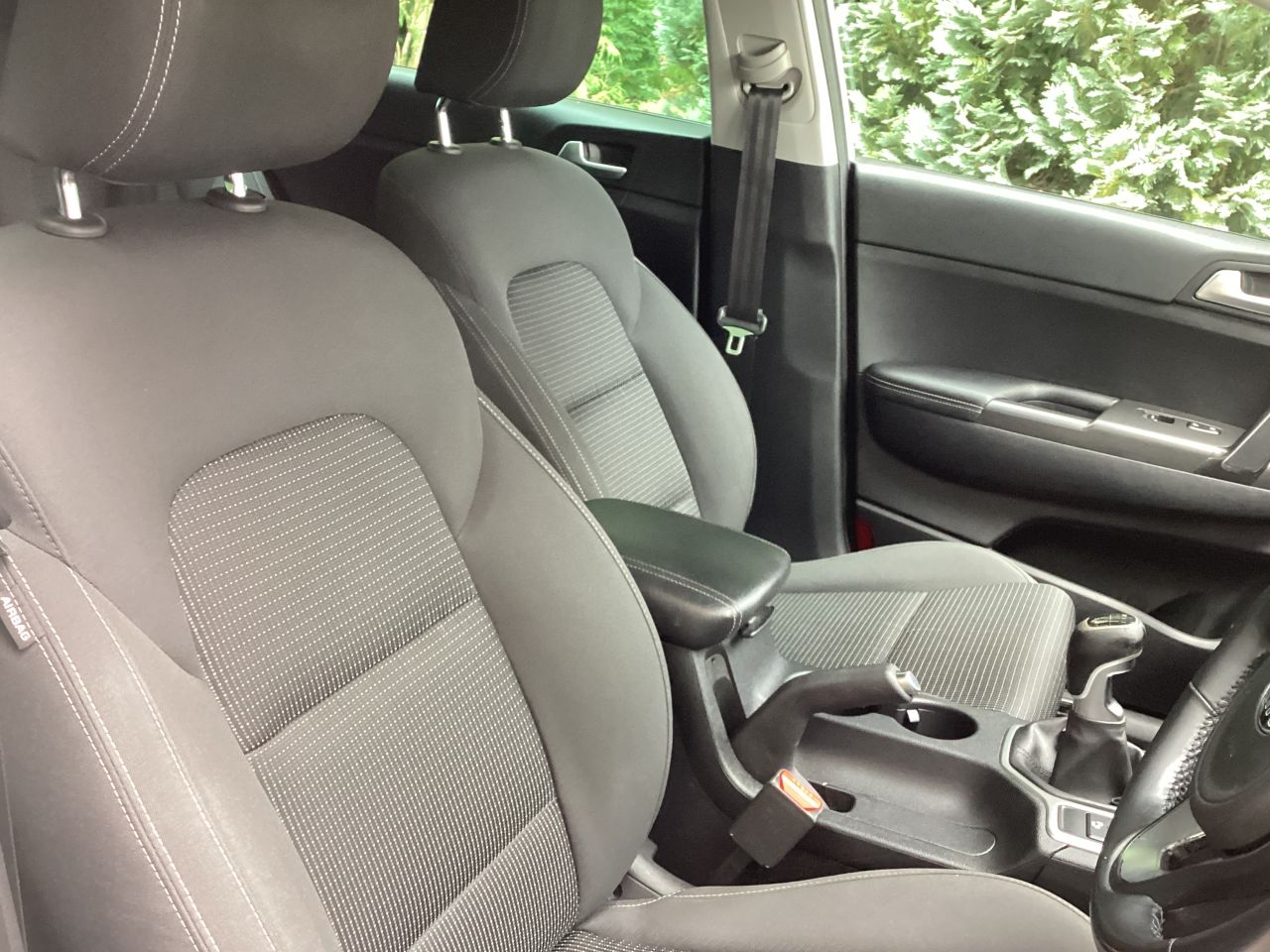 2016 KIA SPORTAGE 1.7 CRDi 2 SUV 5dr Diesel Manual Euro 6 (s/s) (114 bhp) - vehicle photo 16 for sale on PureCar