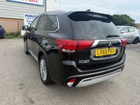 USED 2019 69 MITSUBISHI OUTLANDER 2.4h TwinMotor 13.8kWh Exceed SUV 5dr Petrol Plug-in Hybrid CVT 4WD Euro 6 (s/s) (224 ps) 