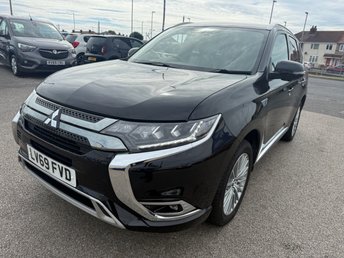 2019 MITSUBISHI OUTLANDER 2.4h TwinMotor 13.8kWh Exceed SUV 5dr Petrol Plug-in Hybrid CVT 4WD Euro 6 (s/s) (224 ps) £17995.00
