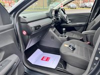 USED 2022 72 DACIA JOGGER 1.0 TCe Extreme SE MPV 5dr Petrol Manual Euro 6 (s/s) (110 ps) 