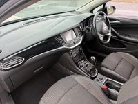 USED 2021 71 VAUXHALL ASTRA 1.2 Turbo Griffin Edition Hatchback 5dr Petrol Manual Euro 6 (s/s) (145 ps) 2 OWNERS FROM NEW* 1 STAMP SERVICE HISTORY* SAT NAV* PARKING SENSORS* CRUISE CONTROL* LANE ASSIST* COLLISION ALERT* AUTO START / STOP* TRACTION CONTROL* 6 SPEED* DUAL CLIMATE CONTROL WITH AIR CON