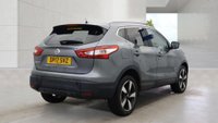 USED 2017 17 NISSAN QASHQAI 1.2 DIG-T N-Connecta 2WD Euro 6 (s/s) 5dr 