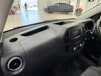 USED 2021 21 MERCEDES-BENZ VITO 2.0 114 CDI SELECT Tourer Double Cab 5dr Diesel G-Tronic RWD L3 Euro 6 (s/s) (136 ps) 