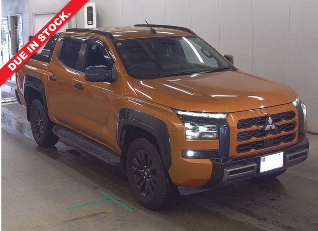 View our Mitsubishi L200 2.4 Bi-Turbo Barbarian Pickup Double Cab 4dr Diesel Auto 4WD Euro 6 (s/s) (204 ps)