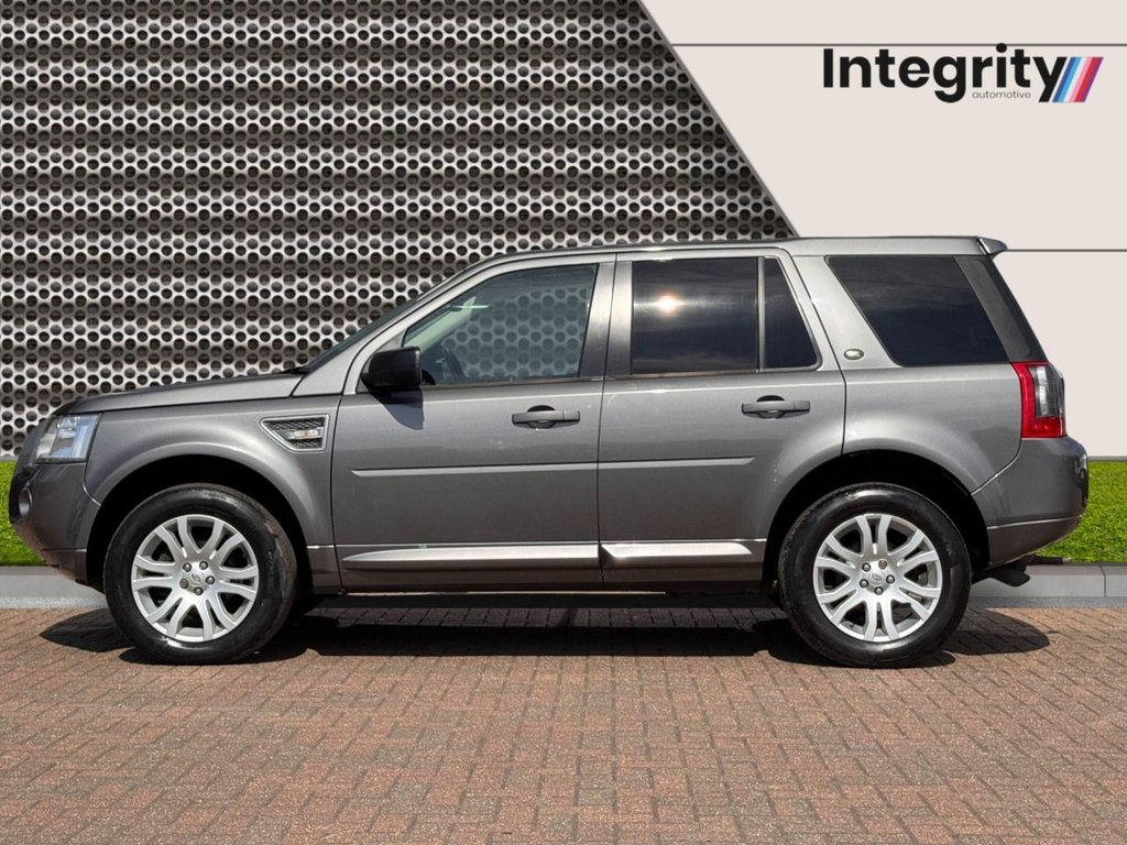 2009 Land Rover Freelander thumbnail 6