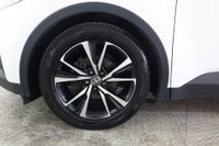 USED 2024 24 TOYOTA C-HR 1.8 VVT-h Design CVT Euro 6 (s/s) 5dr Reverse Camera, Panoramic Roof