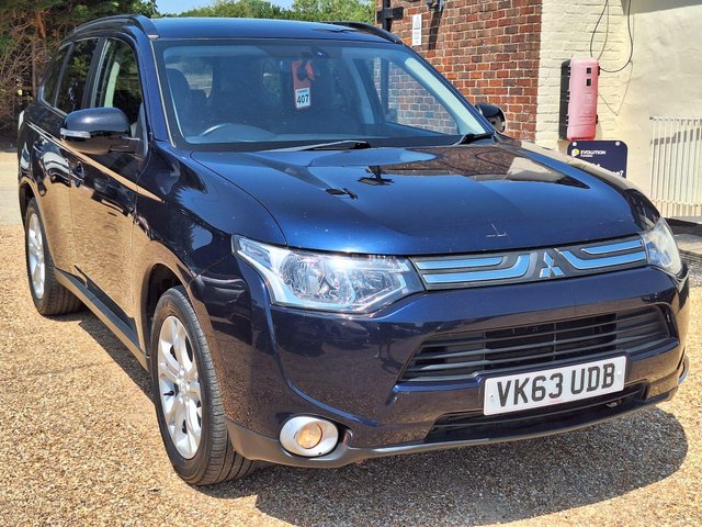 View our MITSUBISHI OUTLANDER
