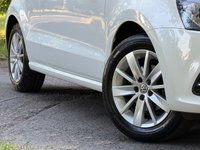 USED 2015 65 VOLKSWAGEN POLO 1.2 TSI BlueMotion Tech SE Hatchback 3dr Petrol Manual Euro 6 (s/s) (90 ps) 