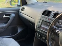 USED 2015 65 VOLKSWAGEN POLO 1.2 TSI BlueMotion Tech SE Hatchback 3dr Petrol Manual Euro 6 (s/s) (90 ps) 