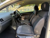 USED 2015 65 VOLKSWAGEN POLO 1.2 TSI BlueMotion Tech SE Hatchback 3dr Petrol Manual Euro 6 (s/s) (90 ps) 