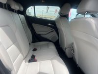 USED 2017 17 MERCEDES-BENZ GLA 2.1 GLA200d Sport (Premium Plus) SUV 5dr Diesel 7G-DCT Euro 6 (s/s) (136 ps) 