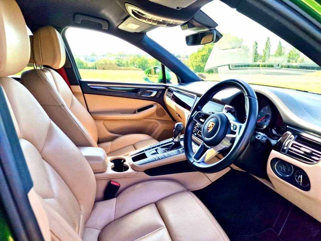 USED 2020 70 PORSCHE MACAN 3.0T V6 S SUV 5dr Petrol PDK 4WD Euro 6 (s/s) (354 ps) 