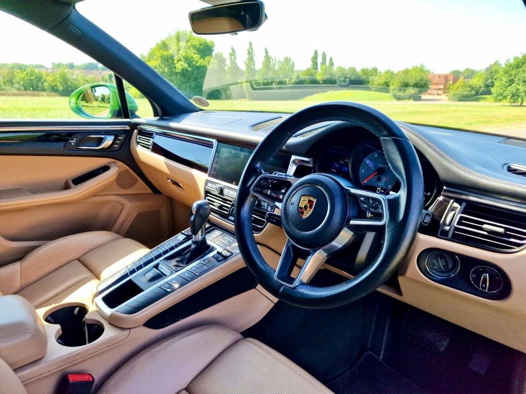 USED 2020 70 PORSCHE MACAN 3.0T V6 S SUV 5dr Petrol PDK 4WD Euro 6 (s/s) (354 ps) 