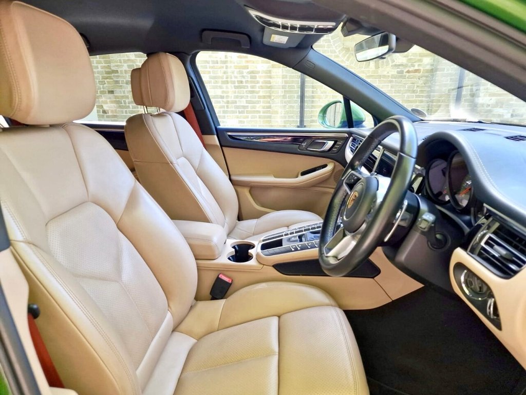 USED 2020 70 PORSCHE MACAN 3.0T V6 S SUV 5dr Petrol PDK 4WD Euro 6 (s/s) (354 ps) 