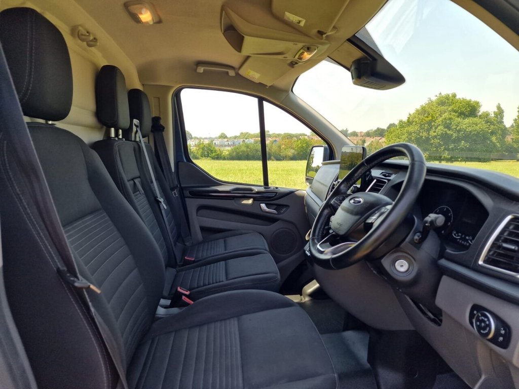 USED 2019 19 FORD TRANSIT CUSTOM 2.0 300 EcoBlue Limited Panel Van 5dr Diesel Auto L2 H1 Euro 6 (s/s) (130 ps) FINANCE AVAILABLE