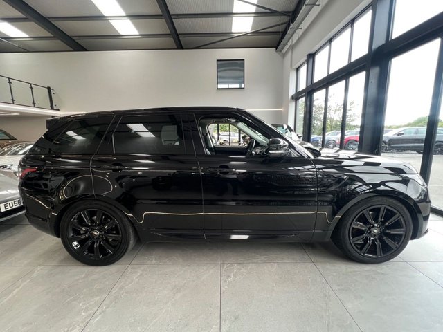 View our LAND ROVER RANGE ROVER SPORT