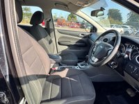 USED 2009 09 FORD FOCUS 1.6 Zetec 5dr 2 Owner/Automatic/JustServiced
