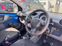 USED 2010 60 TOYOTA AYGO 1.0 VVT-i Blue Euro 5 5dr Â£20 Tax/Great Runner/2 Owner