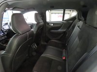 USED 2019 19 VOLVO XC40 2.0 T4 R-Design SUV 5dr Petrol Auto Euro 6 (s/s) (190 ps) 