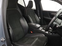 USED 2019 19 VOLVO XC40 2.0 T4 R-Design SUV 5dr Petrol Auto Euro 6 (s/s) (190 ps) WINTER PACK | REAR PARK ASSIST