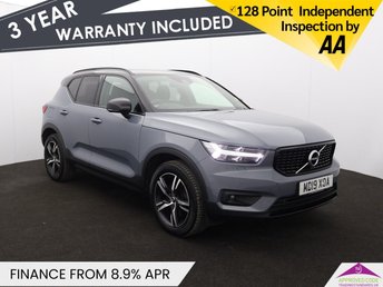 2019 VOLVO XC40