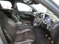 USED 2020 20 VOLVO XC40 1.5 T3 R-Design SUV 5dr Petrol Manual Euro 6 (s/s) (163 ps) 