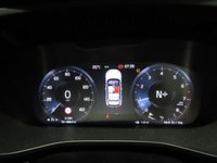 USED 2020 20 VOLVO XC40 1.5 T3 R-Design SUV 5dr Petrol Manual Euro 6 (s/s) (163 ps) 
