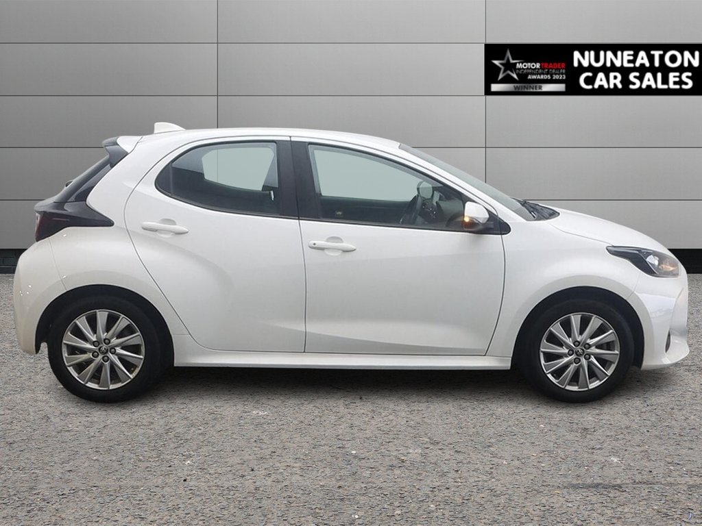 USED 2022 22 TOYOTA YARIS 1.5 VVT-h Icon Hatchback 5dr Petrol Hybrid E-CVT Euro 6 (s/s) (116 ps) 