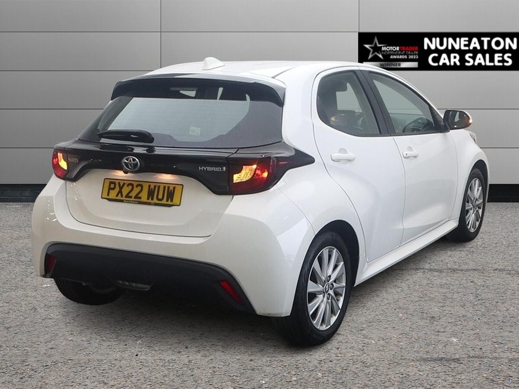 USED 2022 22 TOYOTA YARIS 1.5 VVT-h Icon Hatchback 5dr Petrol Hybrid E-CVT Euro 6 (s/s) (116 ps) 
