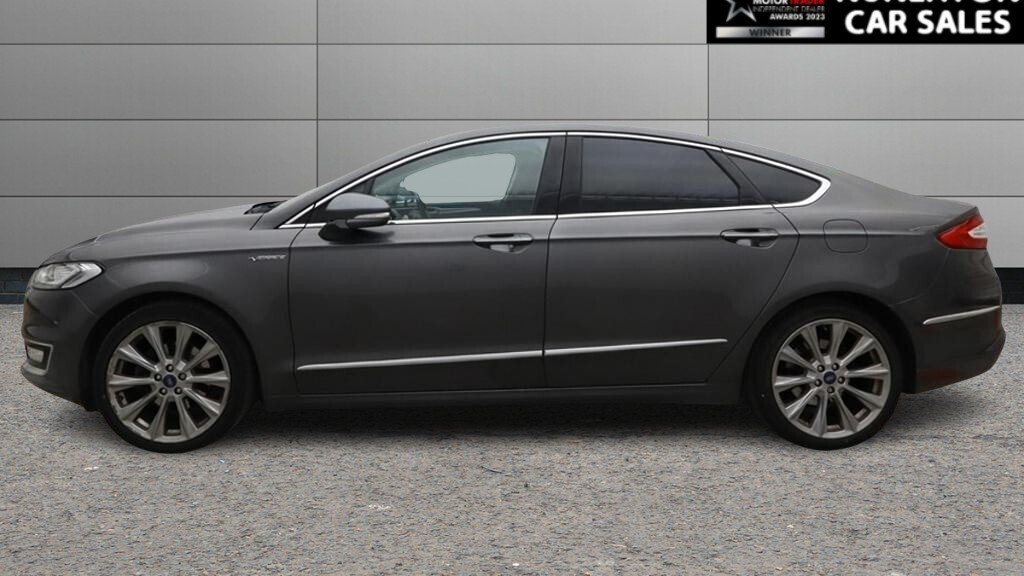 USED 2017 67 FORD MONDEO 2.0 TDCi Vignale Saloon 4dr Diesel Powershift Euro 6 (s/s) (180 ps) 