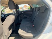 USED 2015 15 FORD FOCUS 1.6 Zetec Powershift Euro 6 5dr GREAT SPEC AUTO BE FAST