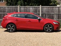 USED 2016 16 VOLVO V40 2.0 V40 R-Design T2 5dr Service History Heated Seats