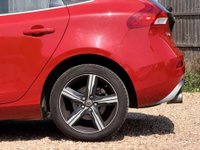 USED 2016 16 VOLVO V40 2.0 V40 R-Design T2 5dr Service History Heated Seats